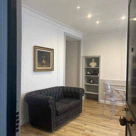 Crispi 30 Stylish Apartment Рим Екстериор снимка