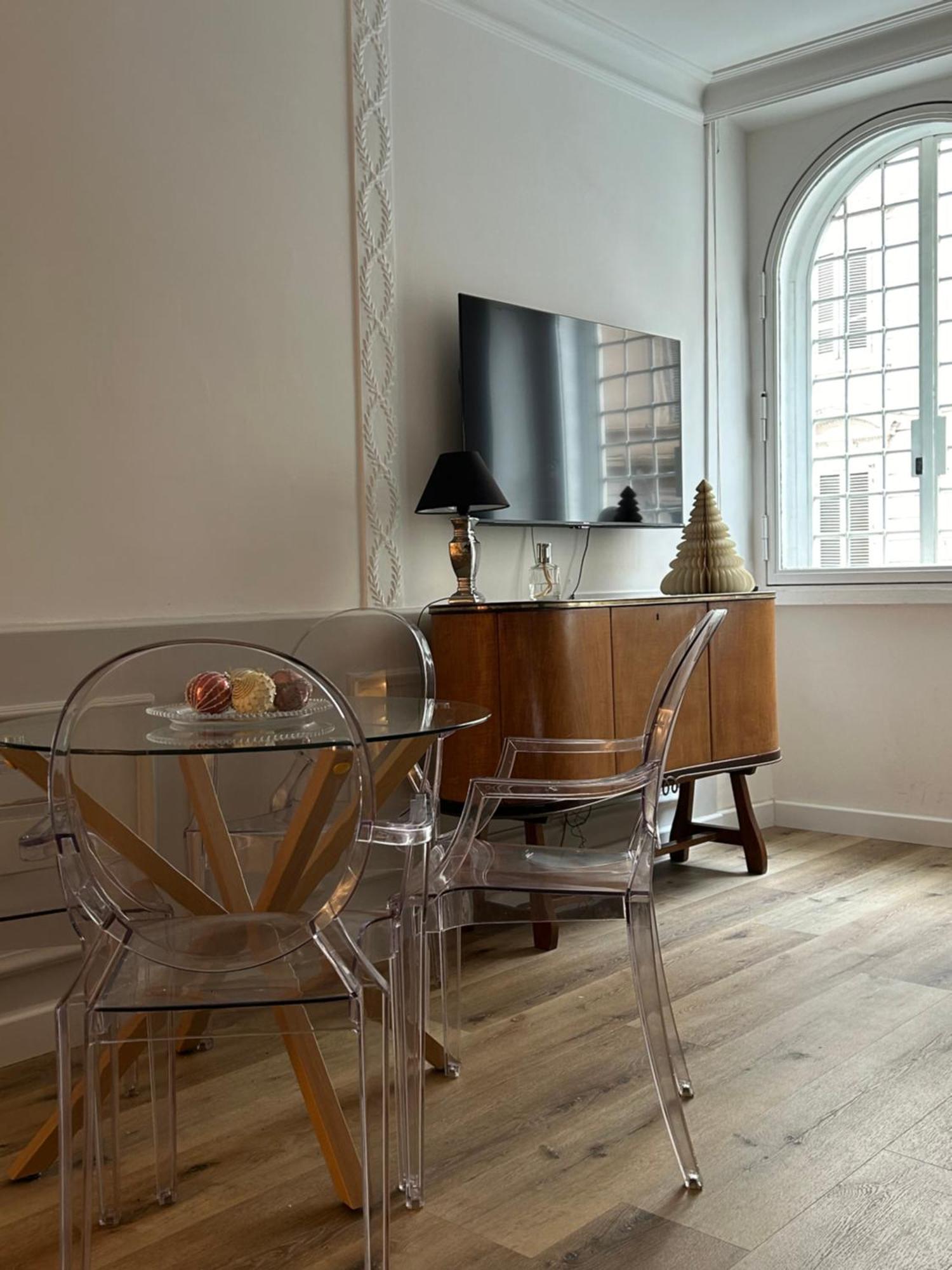 Crispi 30 Stylish Apartment Рим Екстериор снимка
